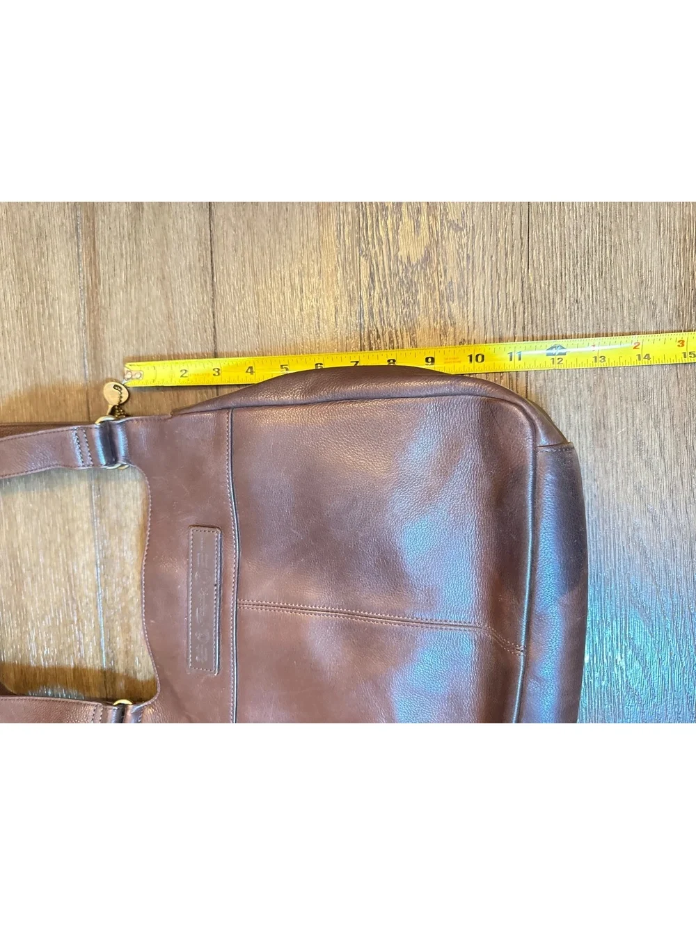 Fossil Brown Leather Shoulder Bag with Front Pockets